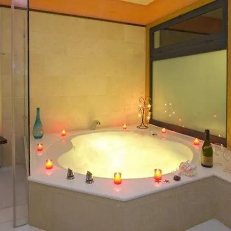 מלון Mamma Mia *